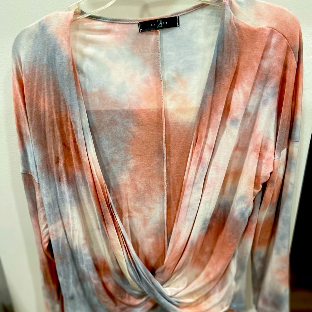 Gorgeous tie-dye cross blouse
